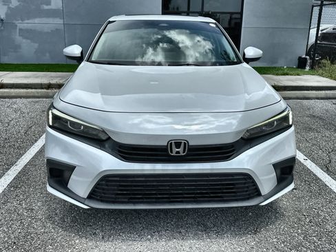 Used 2022 Honda Civic EX image 12