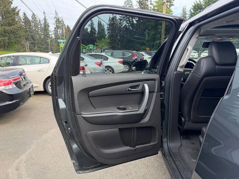 Used 2011 GMC Acadia SLT AWD/4WD image 27