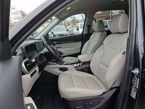 Certified 2023 Kia Telluride S FWD image 16