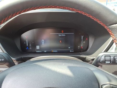 Used 2024 Ford Escape ST-Line w/ Tech Pack #1 AWD/4WD image 19