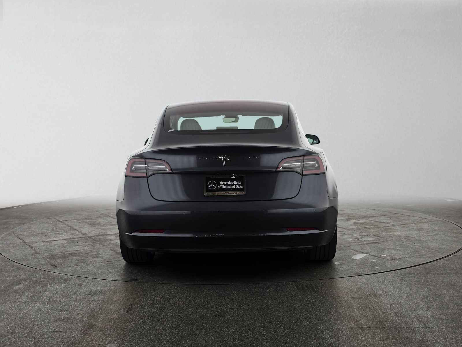 Used 2018 Tesla Model 3 Mid Range RWD image 4