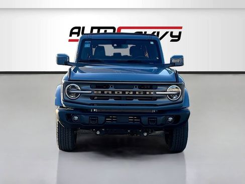 Used 2024 Ford Bronco Outer Banks AWD/4WD image 2