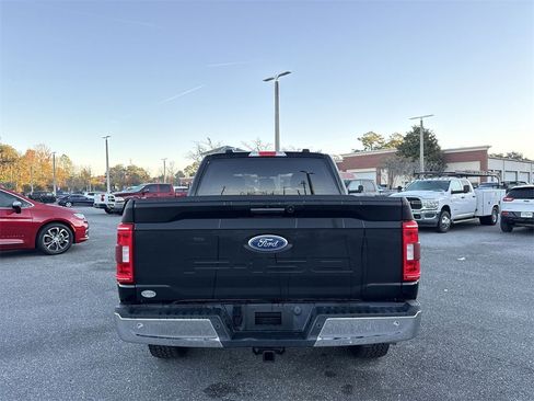 Used 2022 Ford F150 XLT w/ Equipment Group 302A High image 4