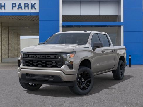 New 2026 Chevrolet Silverado 1500 Custom w/ LPO, Dark Essentials Package RWD image 6