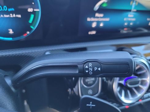 Used 2023 Mercedes-Benz CLA 250 w/ Premium Package image 12