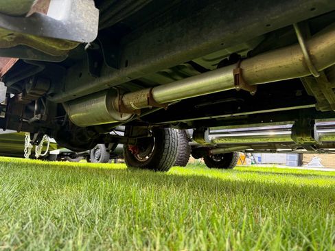 Used 2004 Ford Excursion Eddie Bauer image 17