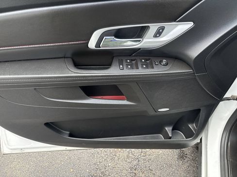 Used 2016 GMC Terrain SLE w/ Technology Package AWD/4WD image 15