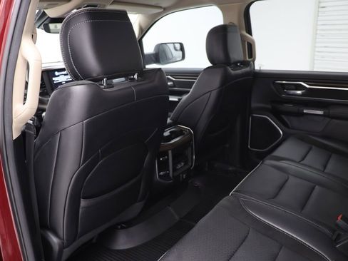 Used 2021 RAM 1500 Laramie RWD image 15