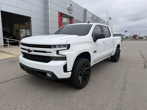 Used 2020 Chevrolet Silverado 1500 RST w/ Texas Edition image 3