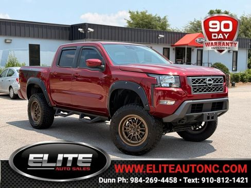Used 2022 Nissan Frontier SV AWD/4WD image 1