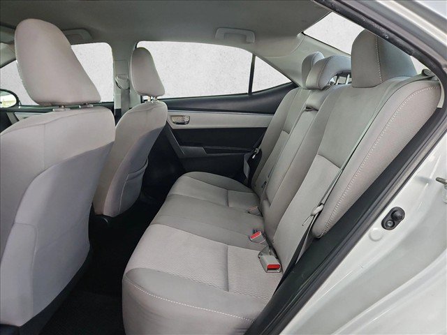 Used 2015 Toyota Corolla LE FWD image 15