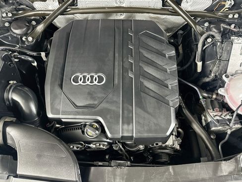 Used 2023 Audi Q5 2.0T Premium Plus AWD/4WD image 12