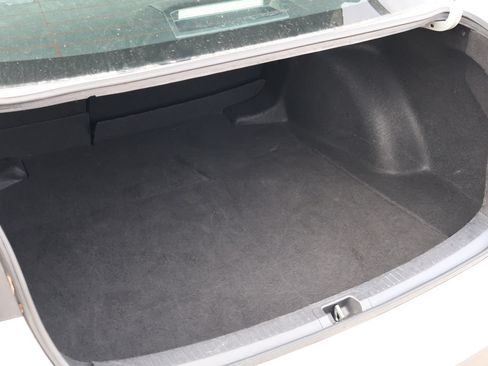 Used 2024 Toyota Corolla LE FWD image 29