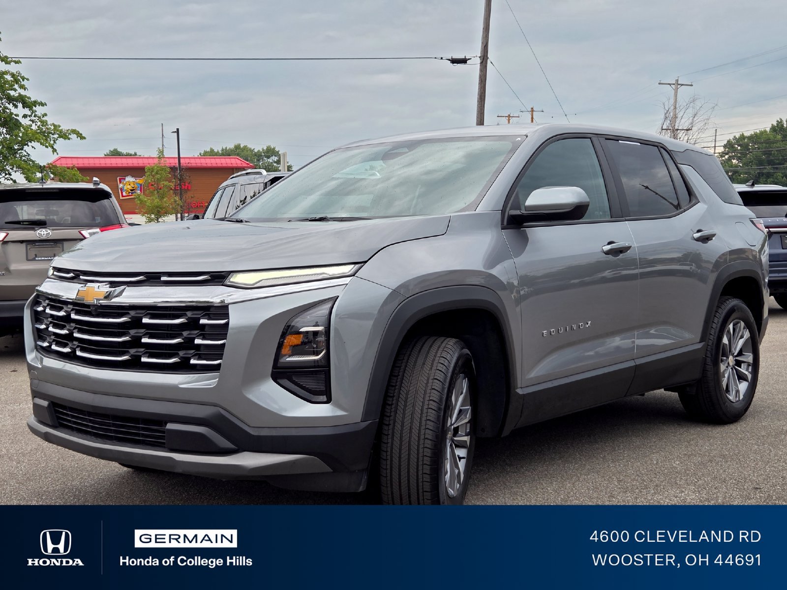 Used 2025 Chevrolet Equinox LT AWD/4WD image 16