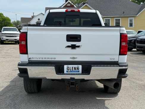 Used 2019 Chevrolet Silverado 2500 LTZ w/ LTZ Plus Package AWD/4WD image 6