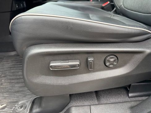 Used 2022 Honda Odyssey Elite image 14