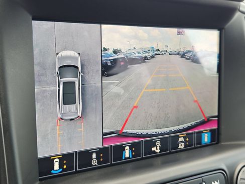 Used 2023 GMC Terrain AT4 w/ Infotainment Package II AWD/4WD image 24
