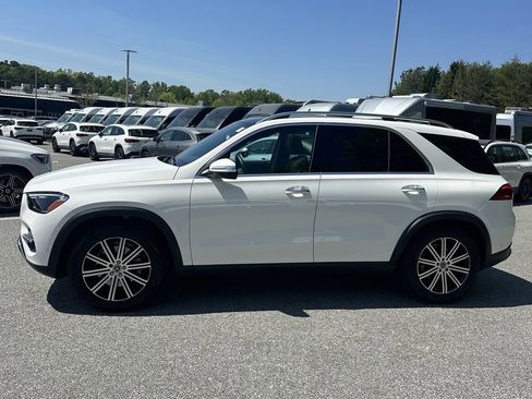 Certified 2024 Mercedes-Benz GLE 350 4MATIC w/ Driver Assistance Package image 5