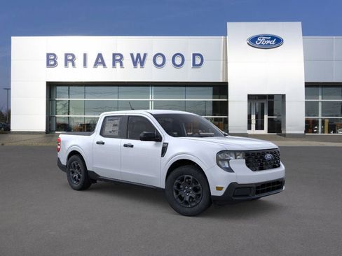 New 2025 Ford Maverick XLT w/ Equipment Group 301A image 7