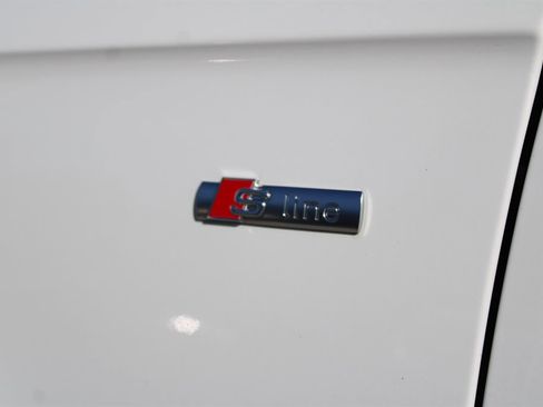 Used 2014 Audi Q7 TDI Prestige image 10