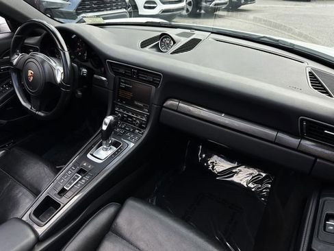 Used 2014 Porsche 911 Carrera 4 image 24