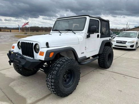 Used 2002 Jeep Wrangler Sahara image 4