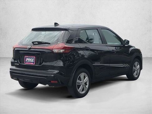 Used 2024 Nissan Kicks S FWD image 5