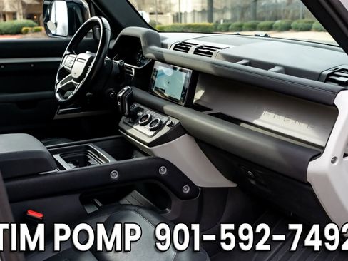 Used 2022 Land Rover Defender 110 X-Dynamic SE image 19