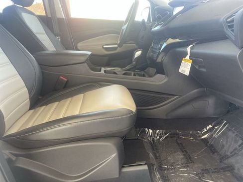 Used 2019 Ford Escape SEL FWD image 26