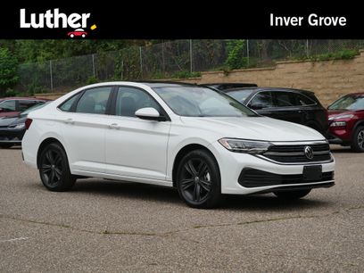 Used 2023 Volkswagen Jetta SE