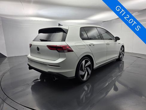 Used 2022 Volkswagen GTI S FWD image 4