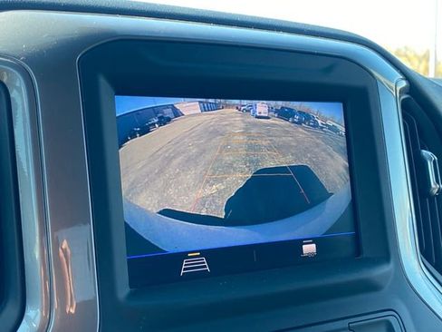 Used 2021 Chevrolet Silverado 2500 W/T w/ WT Convenience Package AWD/4WD image 23