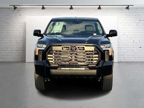 Used 2024 Toyota Tundra Limited image 9