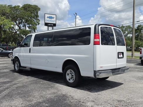 Used 2016 Chevrolet Express 3500 LT w/ LT Preferred Equipment Group RWD image 3