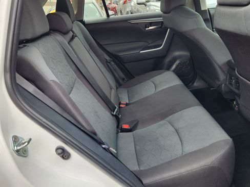 Certified 2025 Toyota RAV4 XLE AWD/4WD image 29