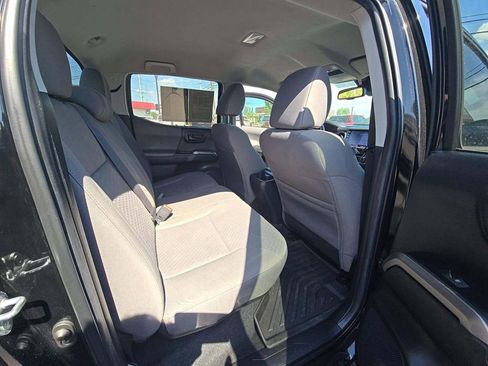 Used 2023 Toyota Tacoma SR5 RWD image 15