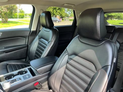 Used 2023 Ford Edge SEL w/ Convenience Package AWD/4WD image 17