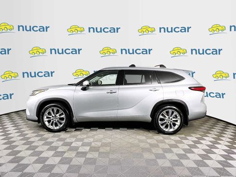 Used 2023 Toyota Highlander Limited AWD/4WD image 4