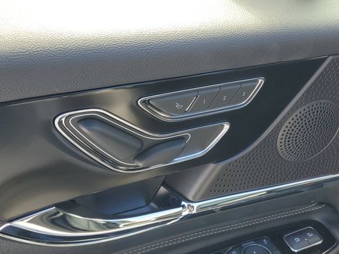 New 2026 Lincoln Corsair Premiere image 9