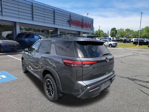 Used 2023 Nissan Pathfinder Rock Creek AWD/4WD image 6