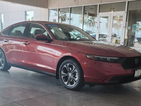 Certified 2023 Honda Accord EX-L image 3