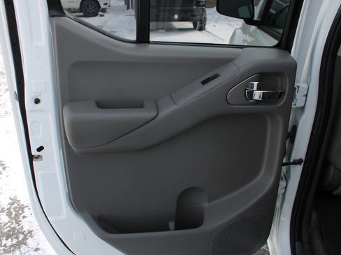 Used 2016 Nissan Frontier SV w/ SV Value Truck Package image 34