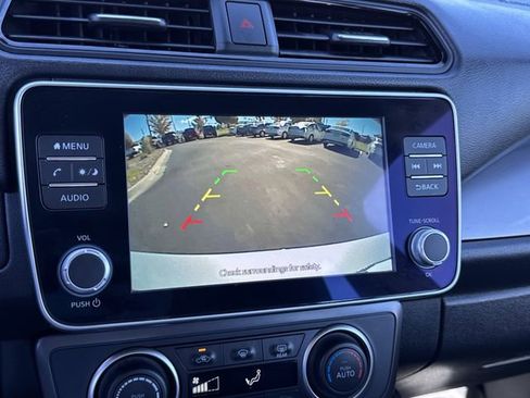 Certified 2024 Nissan Leaf S image 29