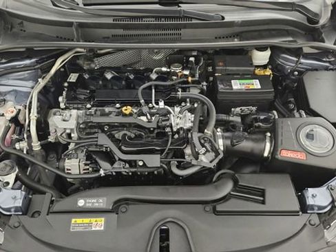 Used 2023 Toyota Corolla SE image 16