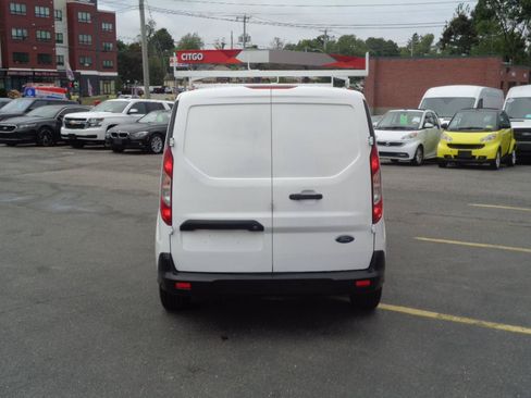 Used 2019 Ford Transit Connect XL FWD image 12