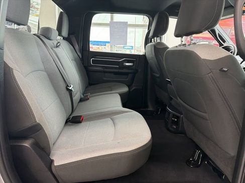 Used 2024 RAM 2500 Big Horn AWD/4WD image 9