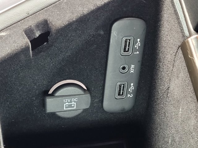 Used 2019 Dodge Challenger SXT w/ Driver Convenience Group AWD/4WD image 12