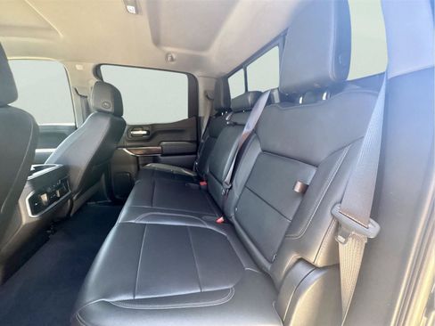 Used 2019 GMC Sierra 1500 SLT RWD image 9
