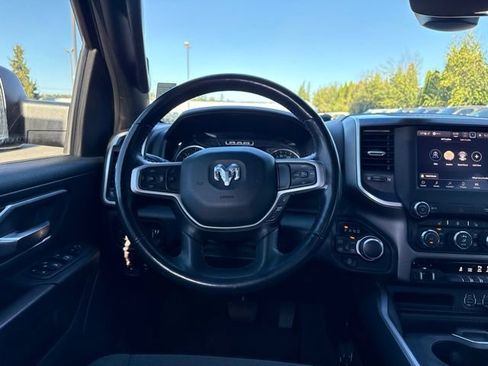 Used 2022 RAM 1500 Big Horn AWD/4WD image 19
