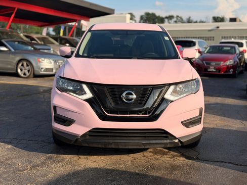 Used 2017 Nissan Rogue S FWD image 2